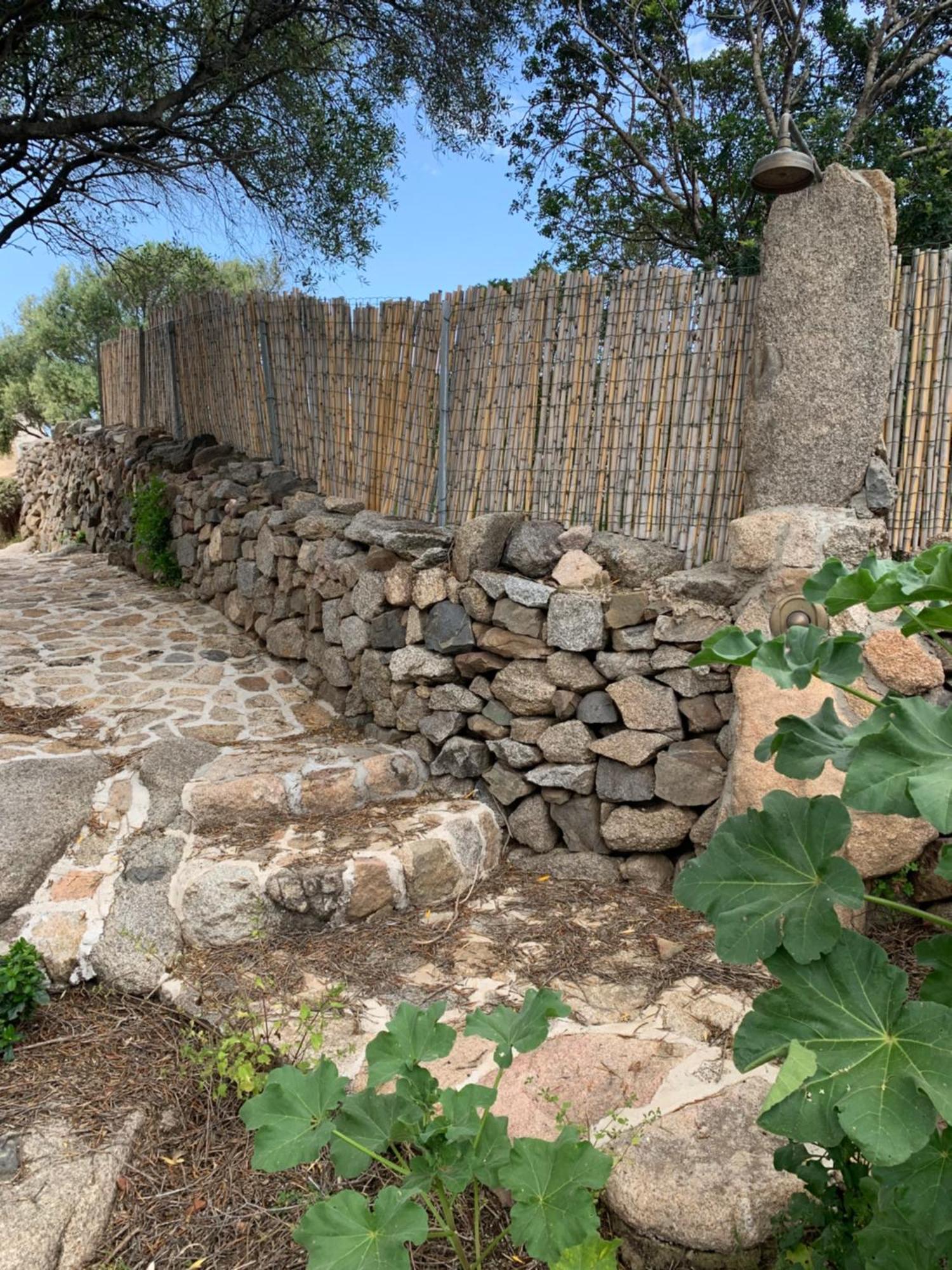 Гостевой дом Stazzu Nuraghe Mannucciu Рена-Майоре Экстерьер фото